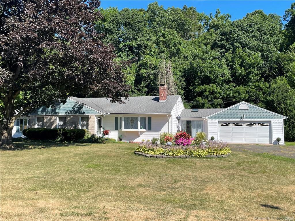 59 Foxon Road East Haven CT 06513