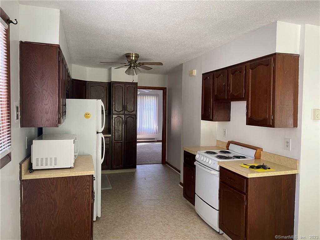 59 Foxon Road East Haven CT 06513