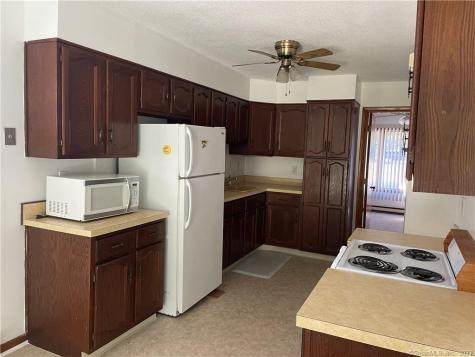 59 Foxon Road East Haven CT 06513