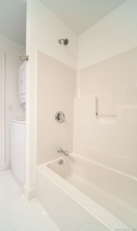 10 Fort Hill Road Groton CT 06340