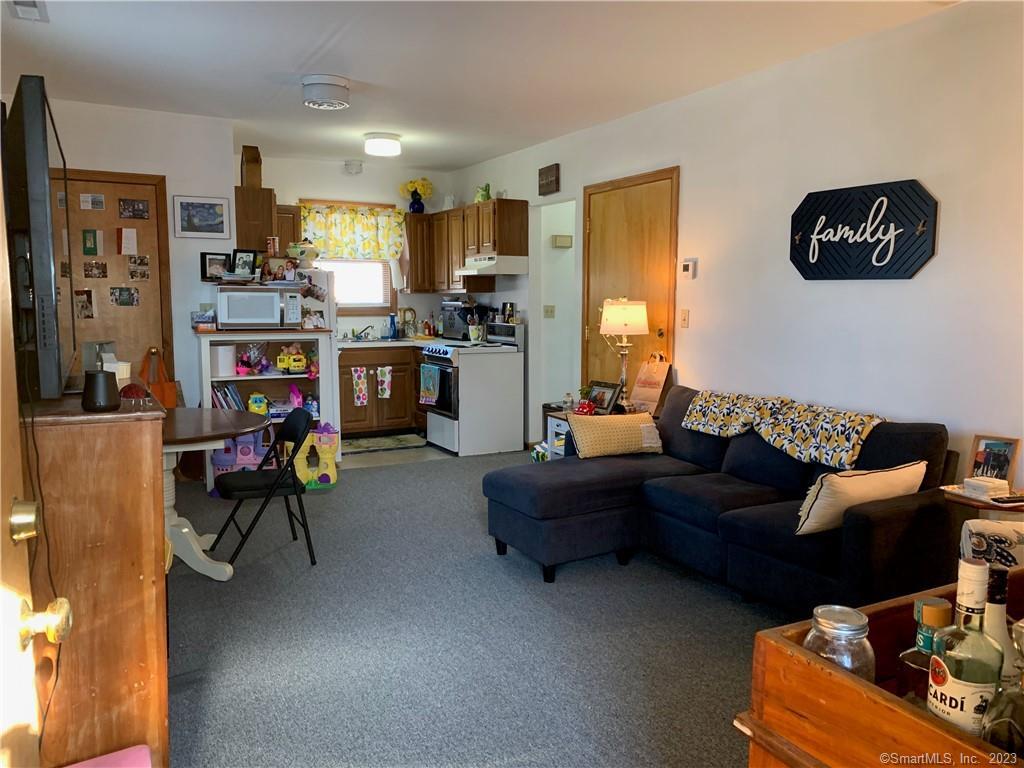 2557 Whitney Avenue Hamden CT 06518