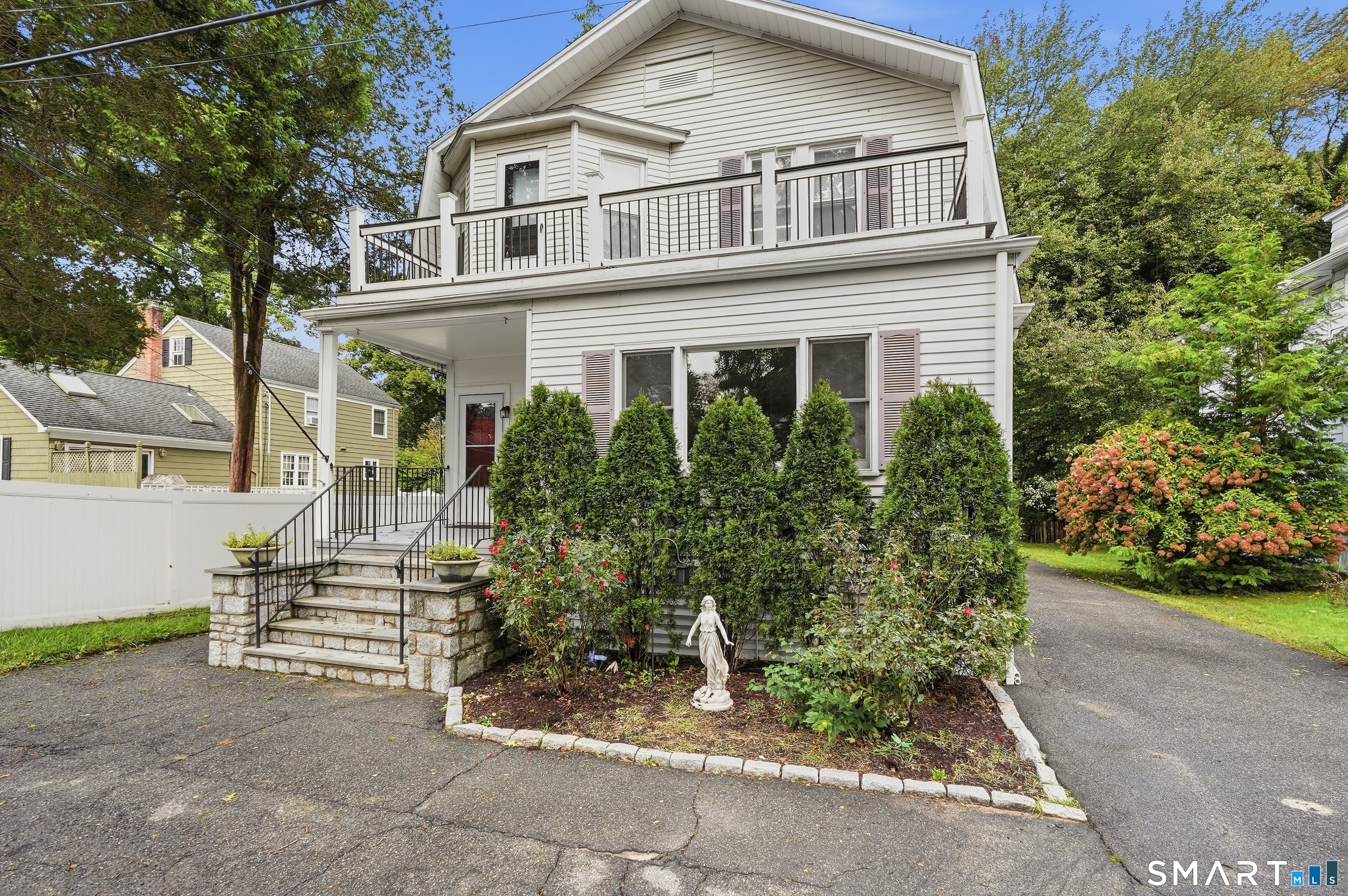 144 Flushing Avenue Fairfield CT 06825