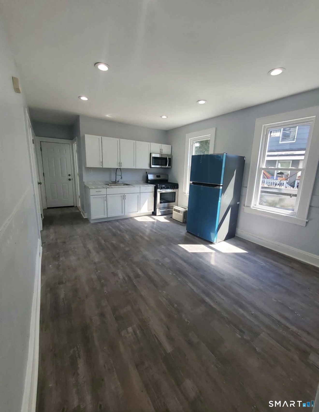 100 Horace Street Bridgeport CT 06610