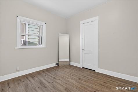 82 Gilbert Street West Haven CT 06516