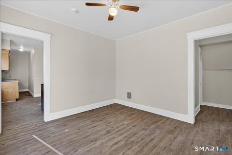 82 Gilbert Street West Haven CT 06516