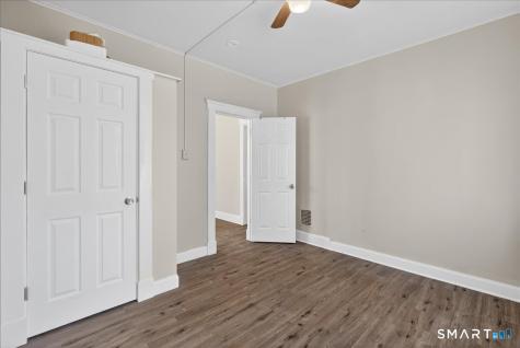 82 Gilbert Street West Haven CT 06516
