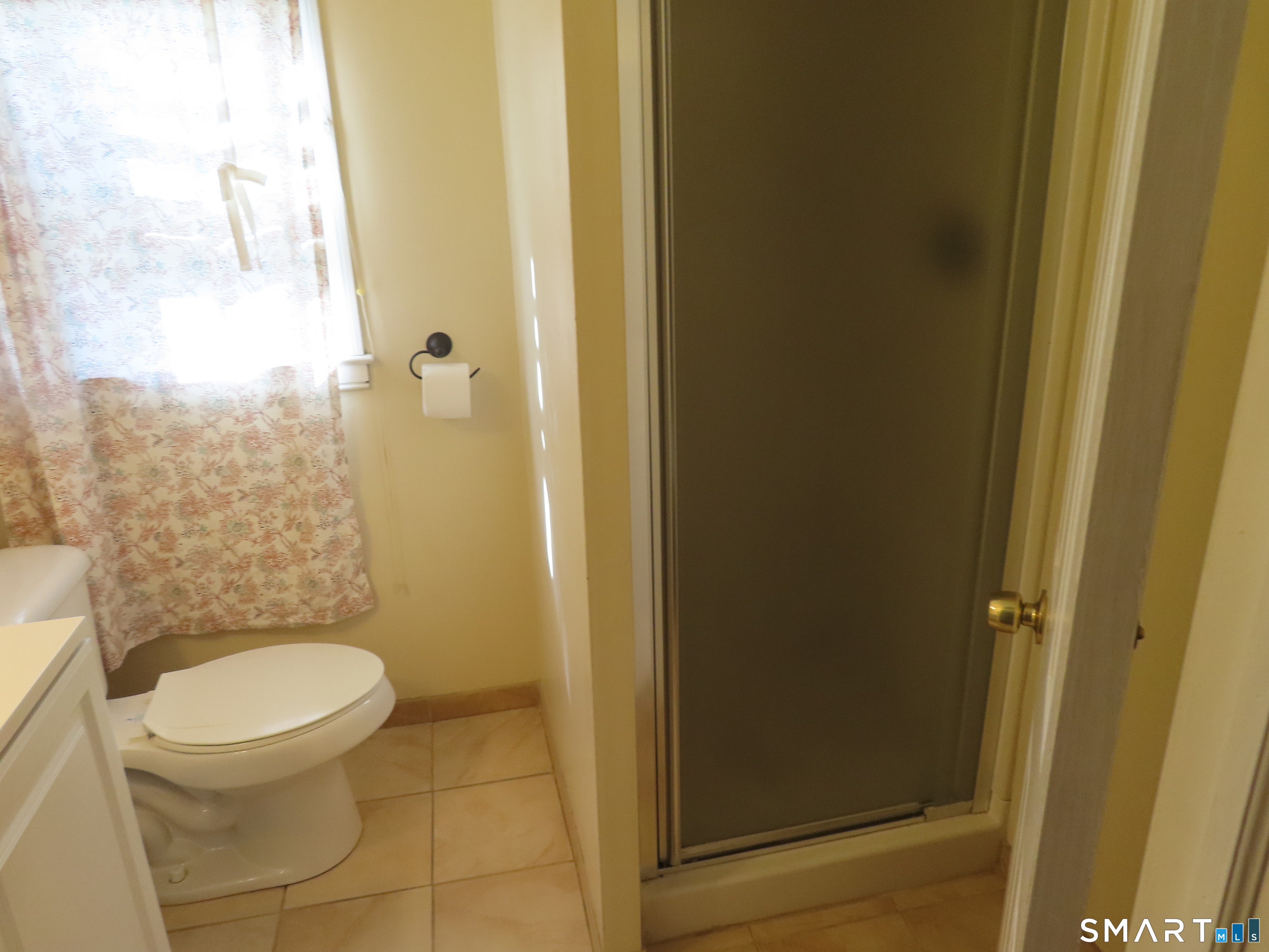 56 Linwood Street West Haven CT 06516