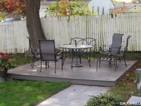 56 Linwood Street West Haven CT 06516