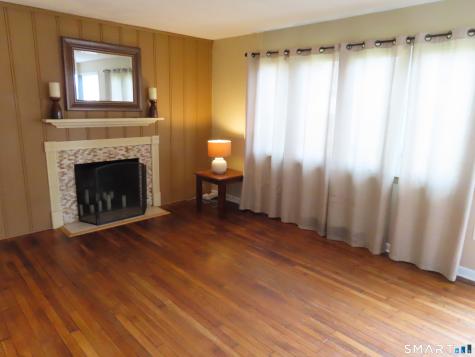 56 Linwood Street West Haven CT 06516