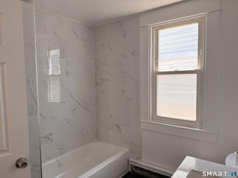133 Gerrish Avenue East Haven CT 06512