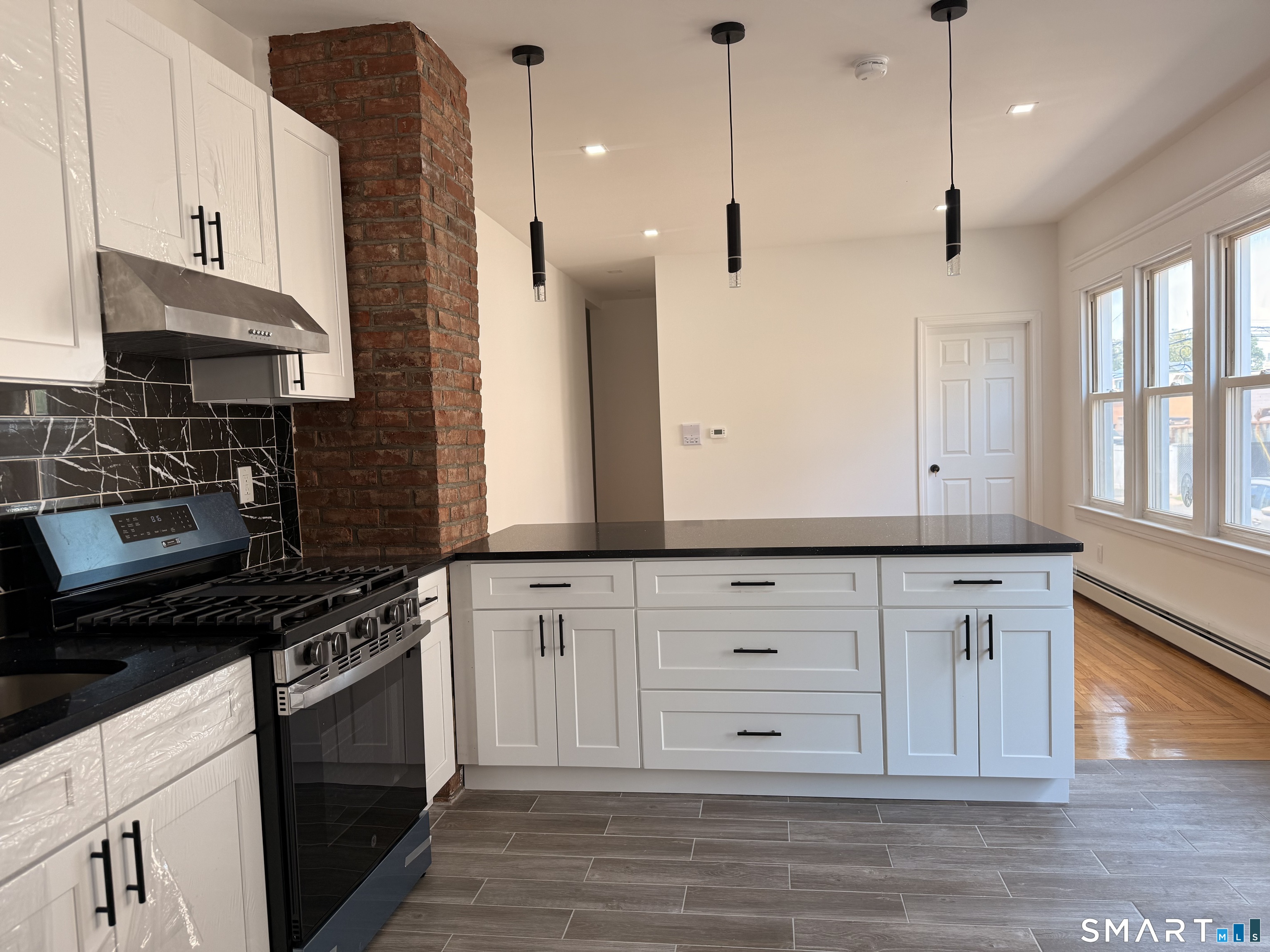 133 Gerrish Avenue East Haven CT 06512