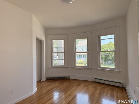 133 Gerrish Avenue East Haven CT 06512
