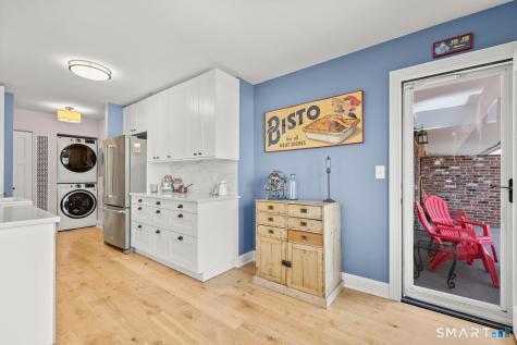 108 Southport Woods Drive Fairfield CT 06890