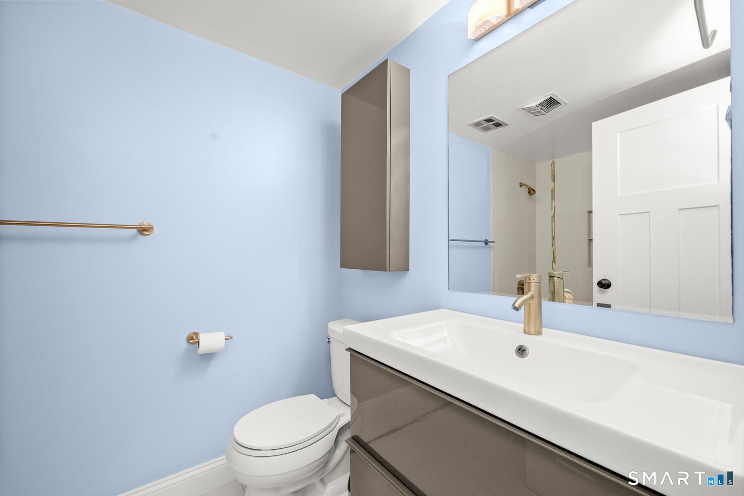 108 Southport Woods Drive Fairfield CT 06890