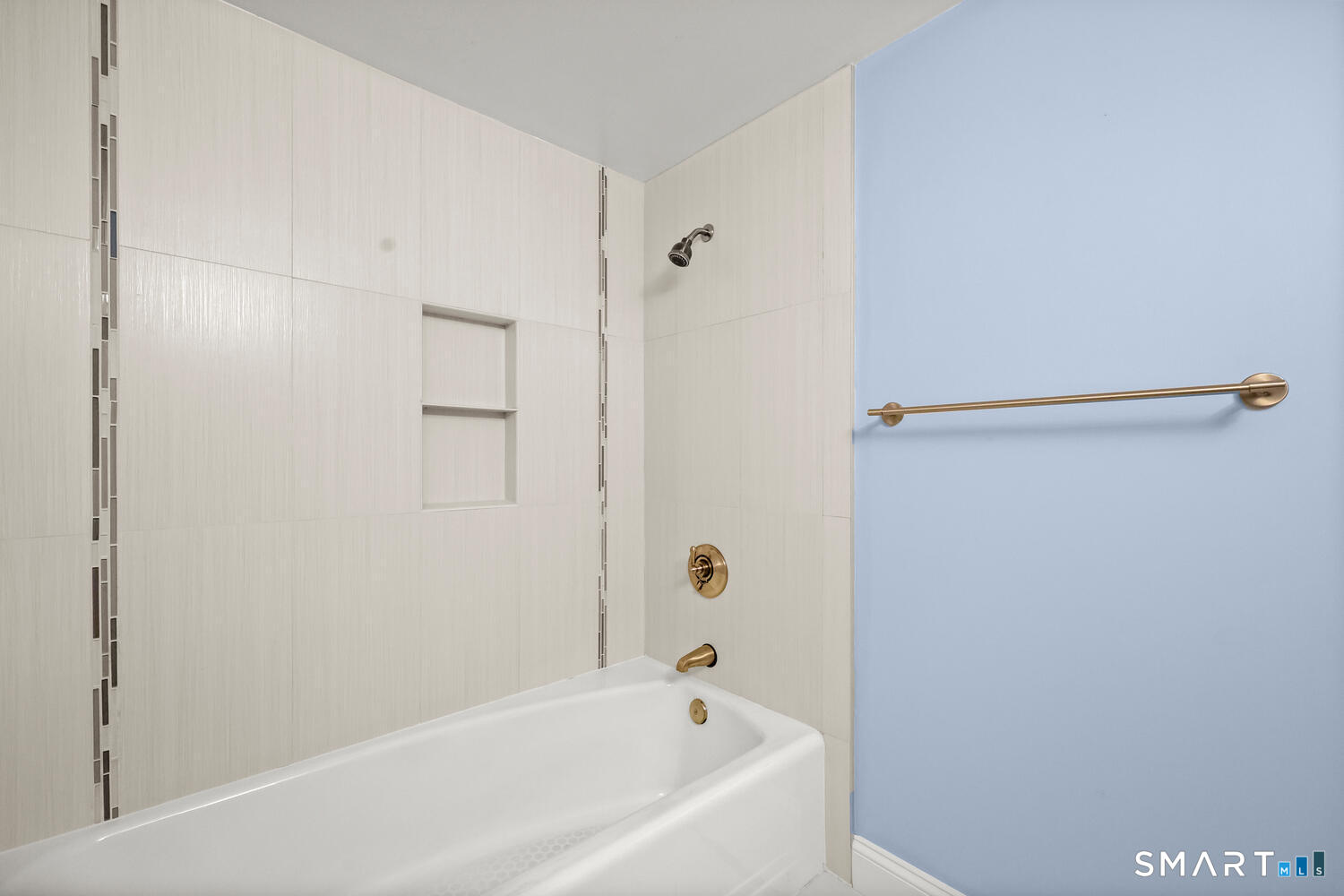 108 Southport Woods Drive Fairfield CT 06890