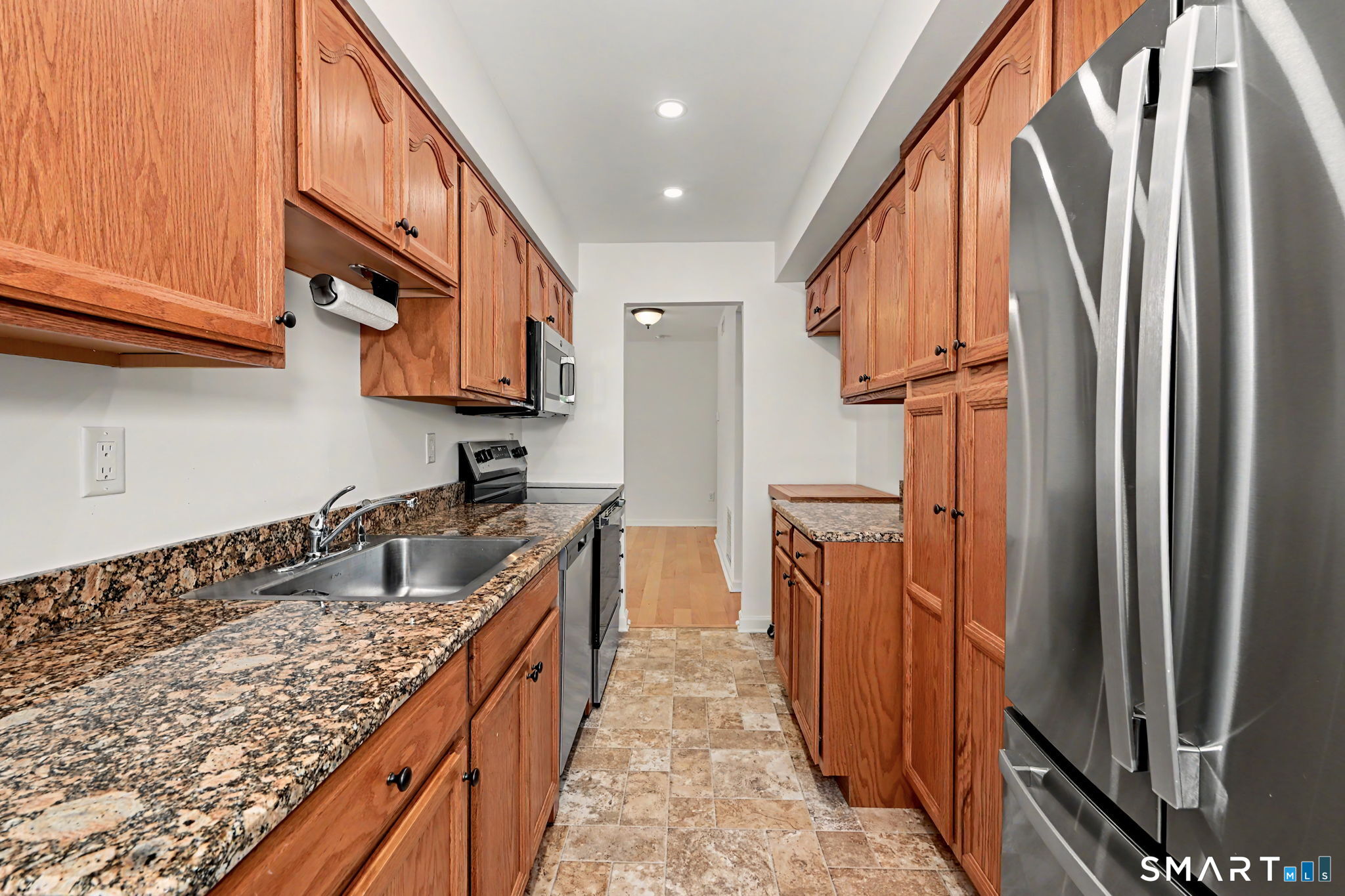 73 Riverside Avenue Stamford CT 06905