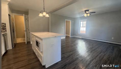 103 Willetts Avenue New London CT 06320