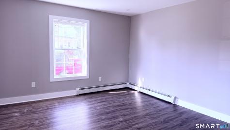 103 Willetts Avenue New London CT 06320