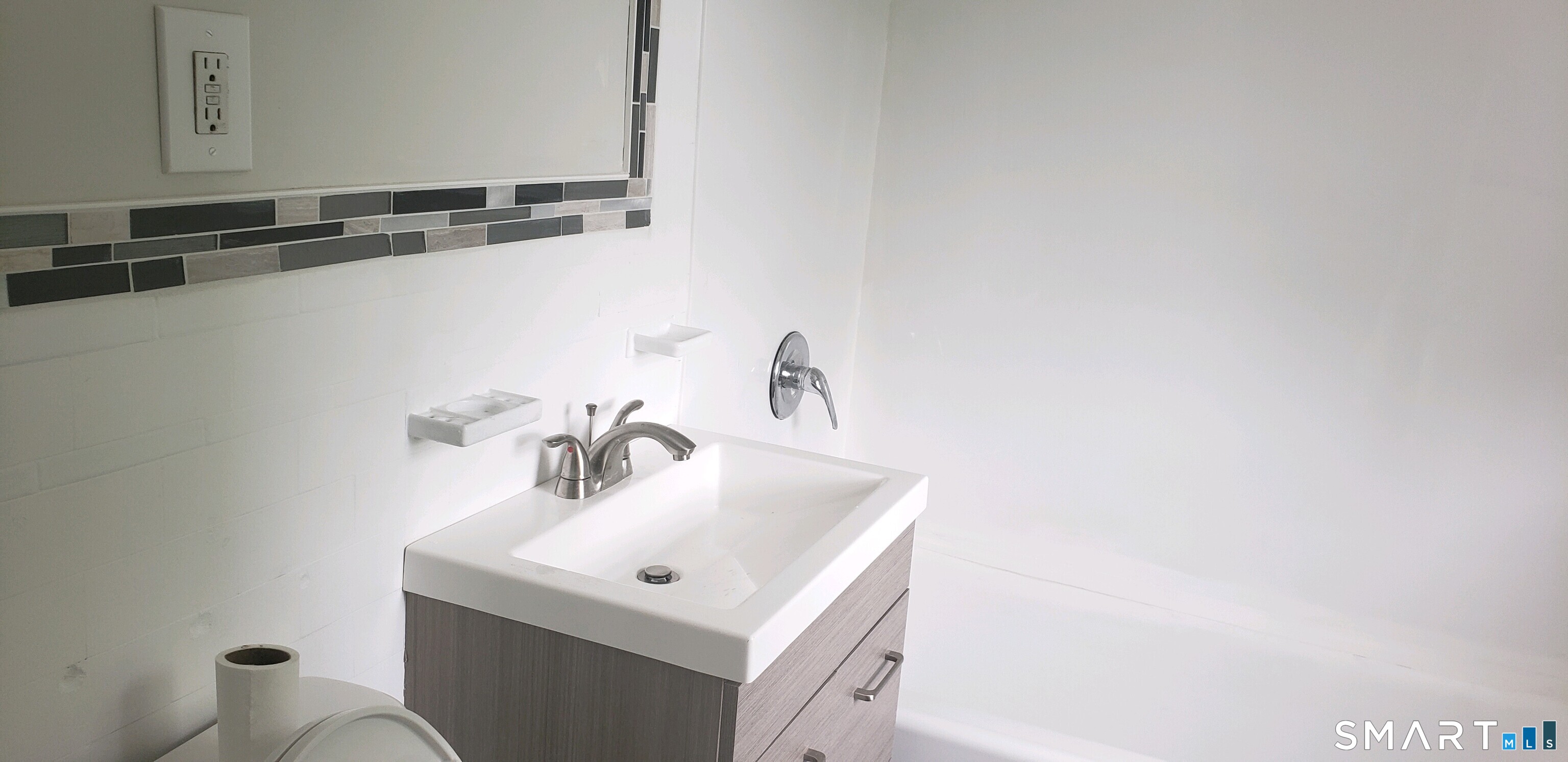 54 Lambert Street West Haven CT 06516