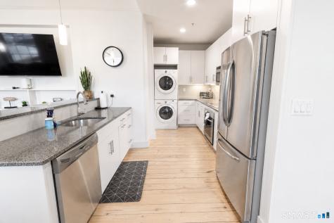 60 Willow Street Stonington CT 06378