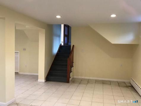 1040 Mountain Road Bloomfield CT 06002