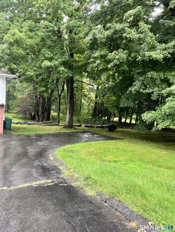 1040 Mountain Road Bloomfield CT 06002