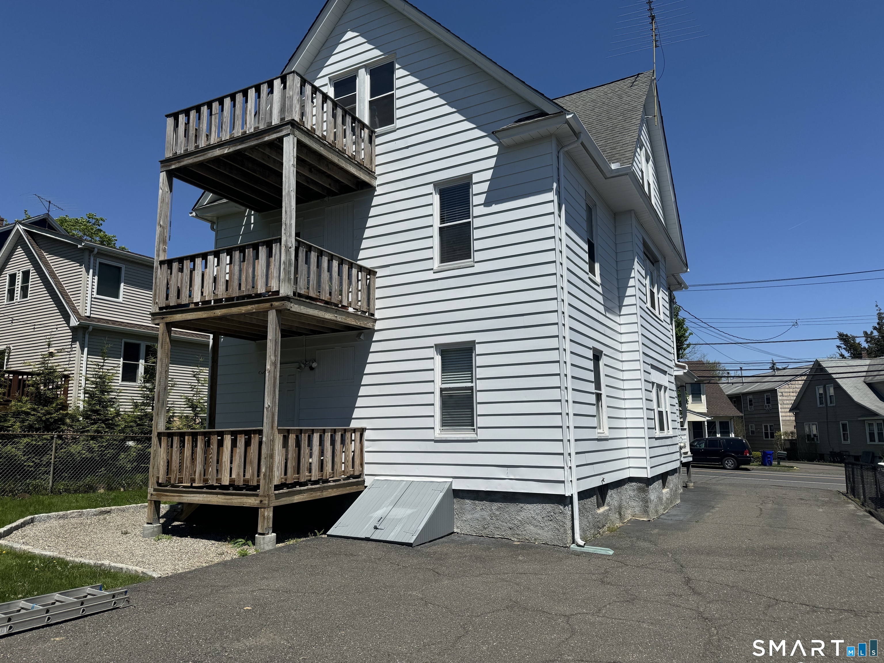 561 Black Rock Turnpike Fairfield CT 06825