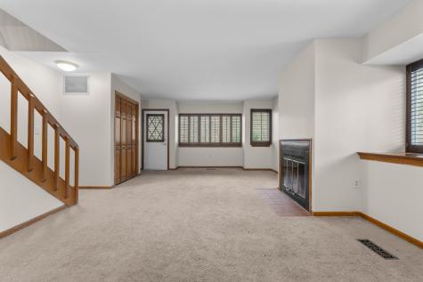 118 Hilltop Drive Simsbury CT 06089