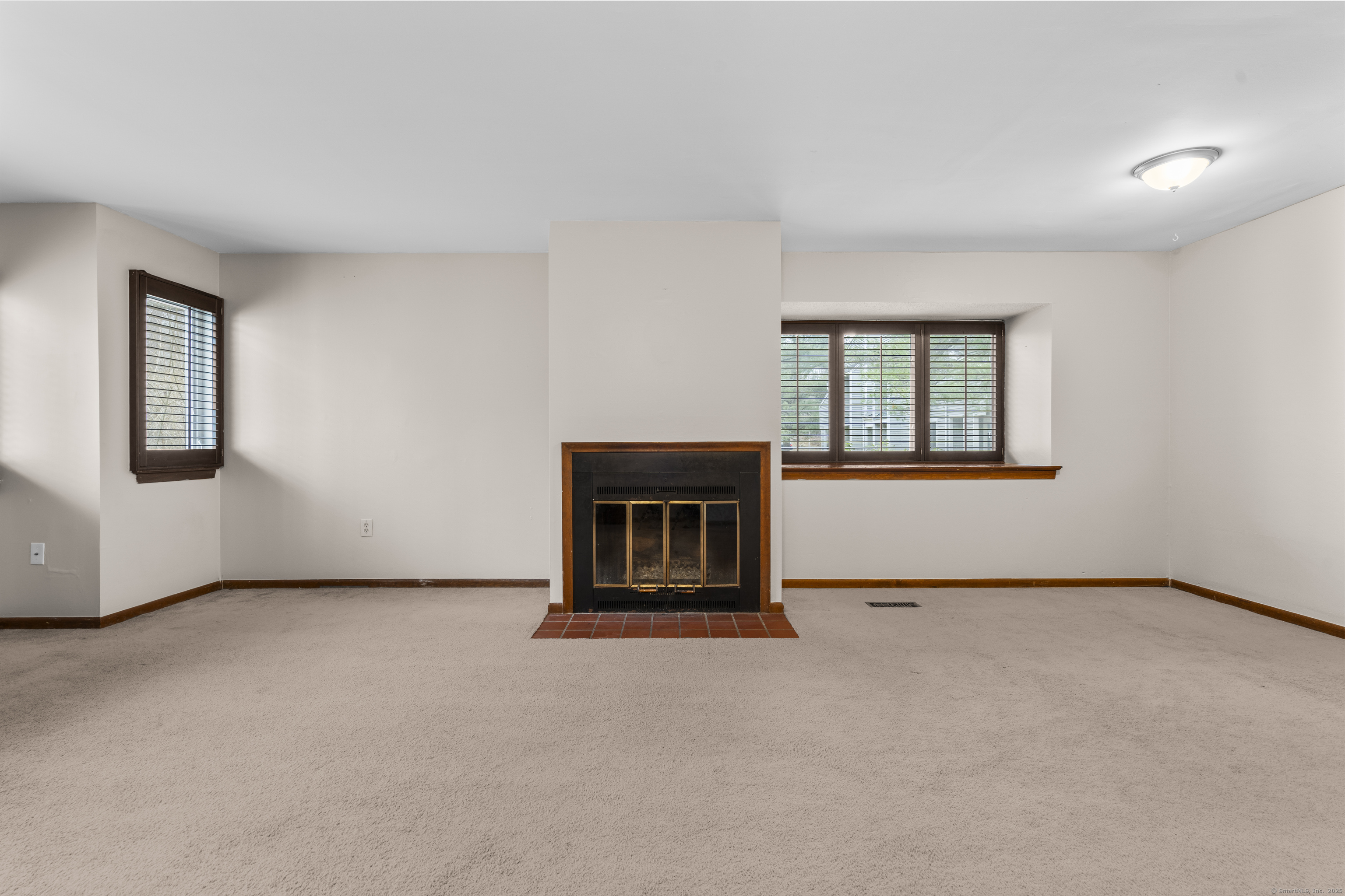 118 Hilltop Drive Simsbury CT 06089