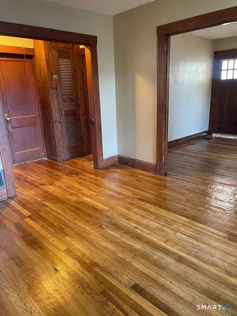 88 Walnut Street East Hartford CT 06108