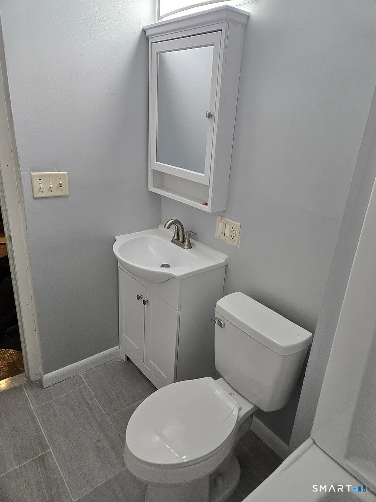 88 Walnut Street East Hartford CT 06108
