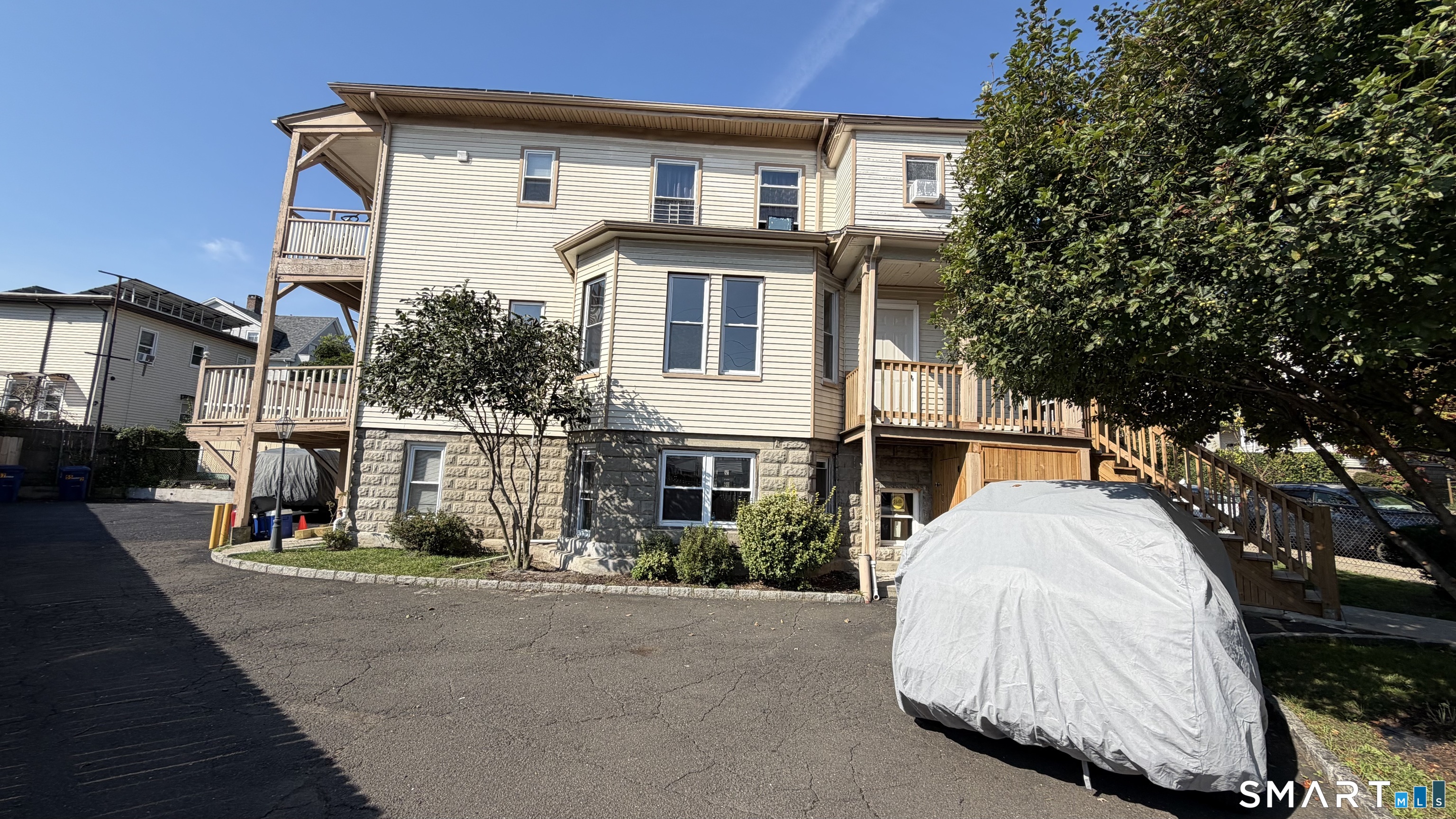 55 Hansen Avenue Bridgeport CT 06605