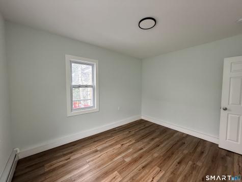 17 Laura Street Norwalk CT 06854