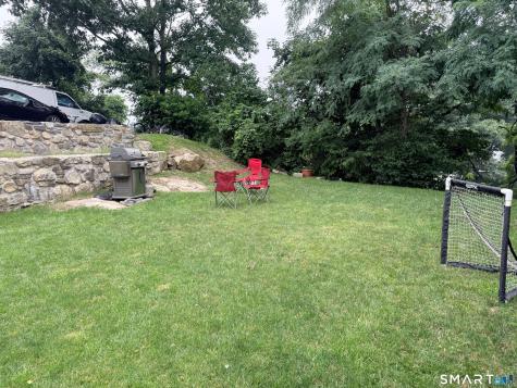 17 Laura Street Norwalk CT 06854