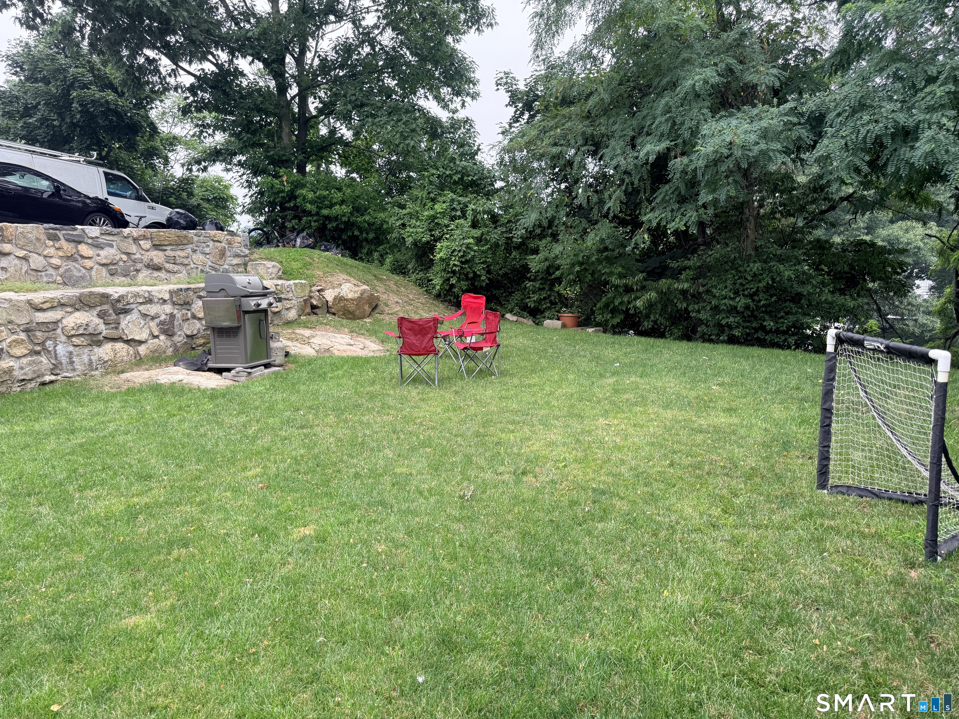 17 Laura Street Norwalk CT 06854