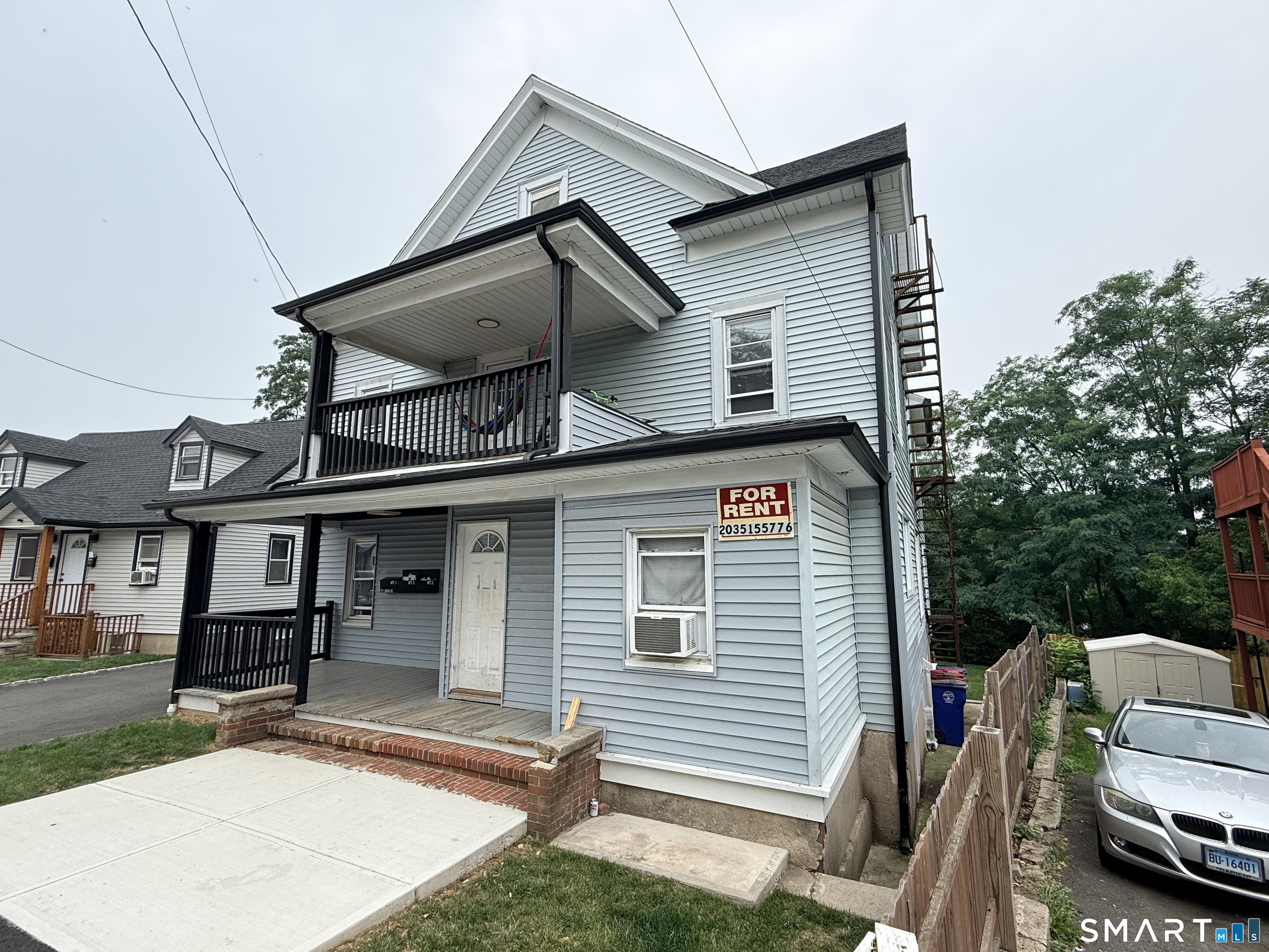 17 Laura Street Norwalk CT 06854
