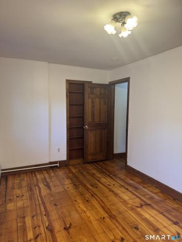 22 Wadsworth Street Waterbury CT 06706