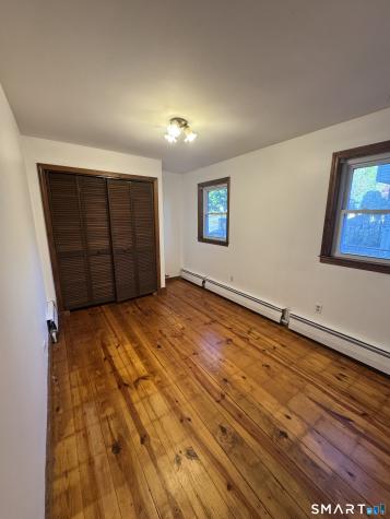 22 Wadsworth Street Waterbury CT 06706