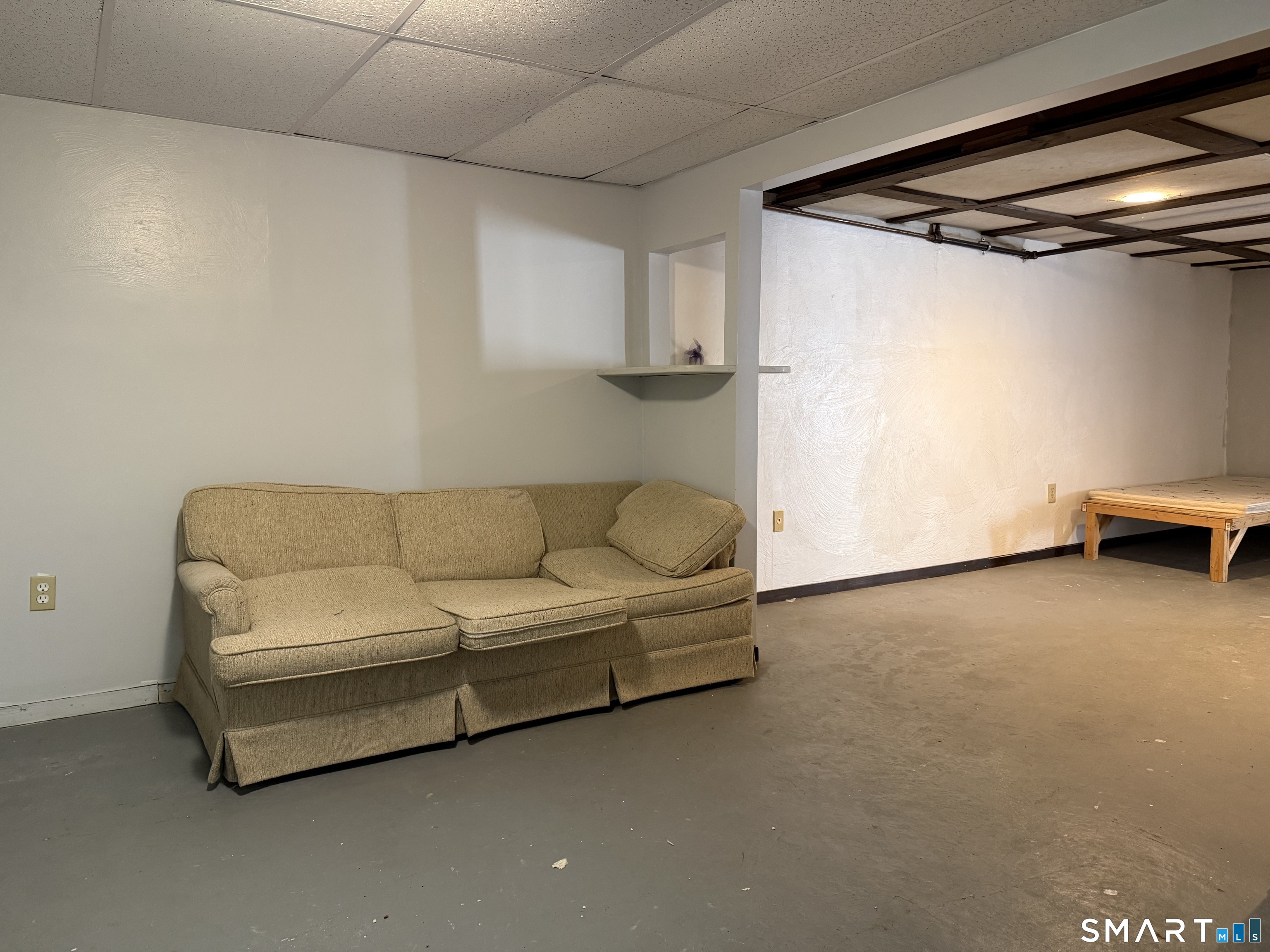 35 Early Avenue Stratford CT 06615