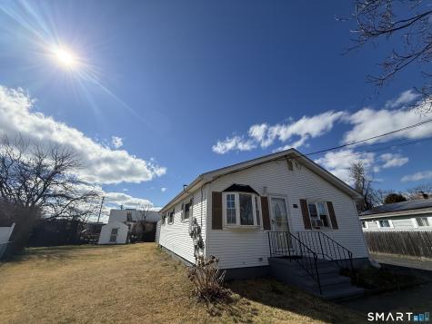 35 Early Avenue Stratford CT 06615