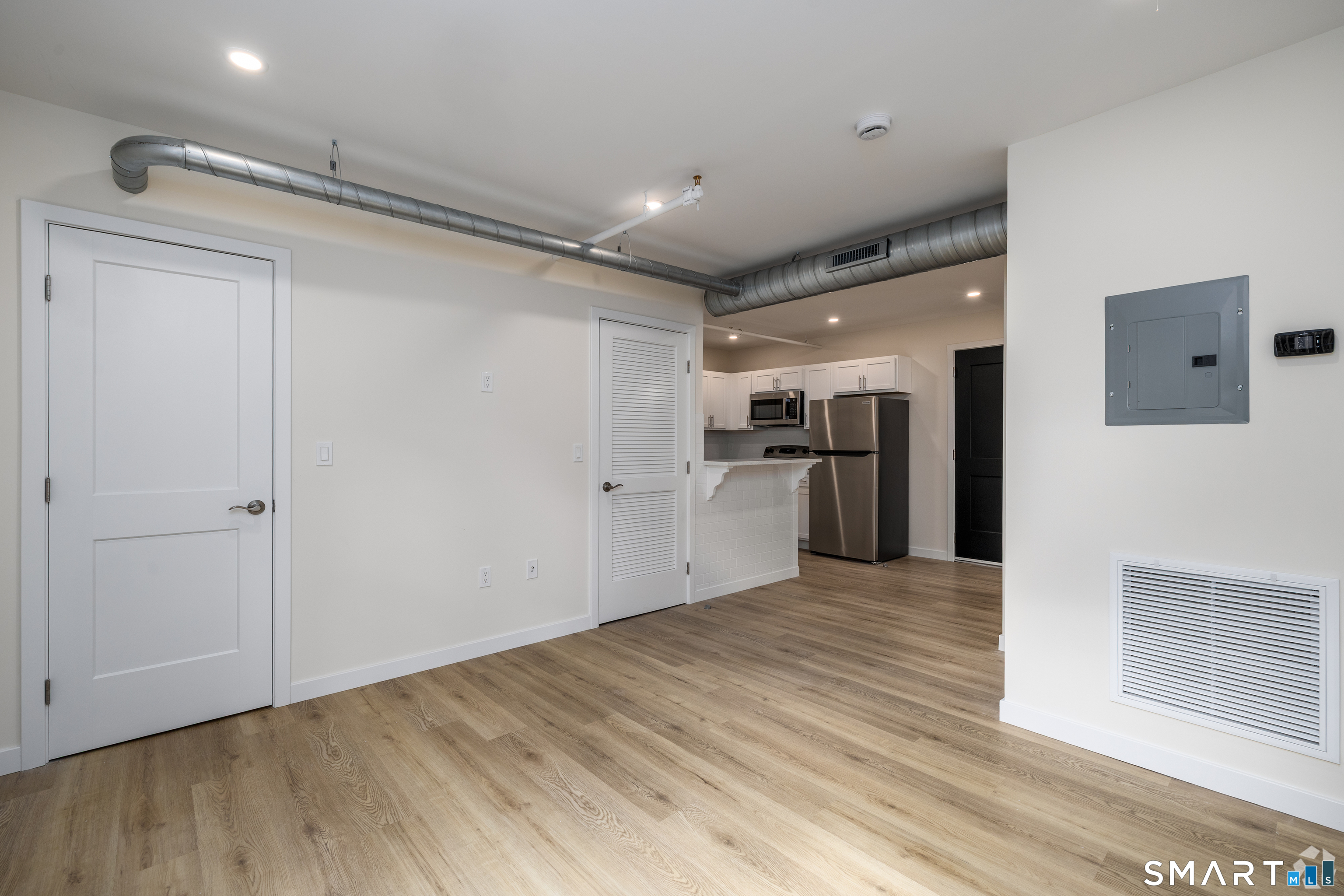 584 Main Street Middletown CT 06457