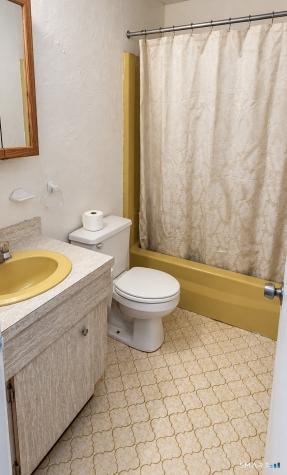 48 Churchill Drive Newington CT 06111
