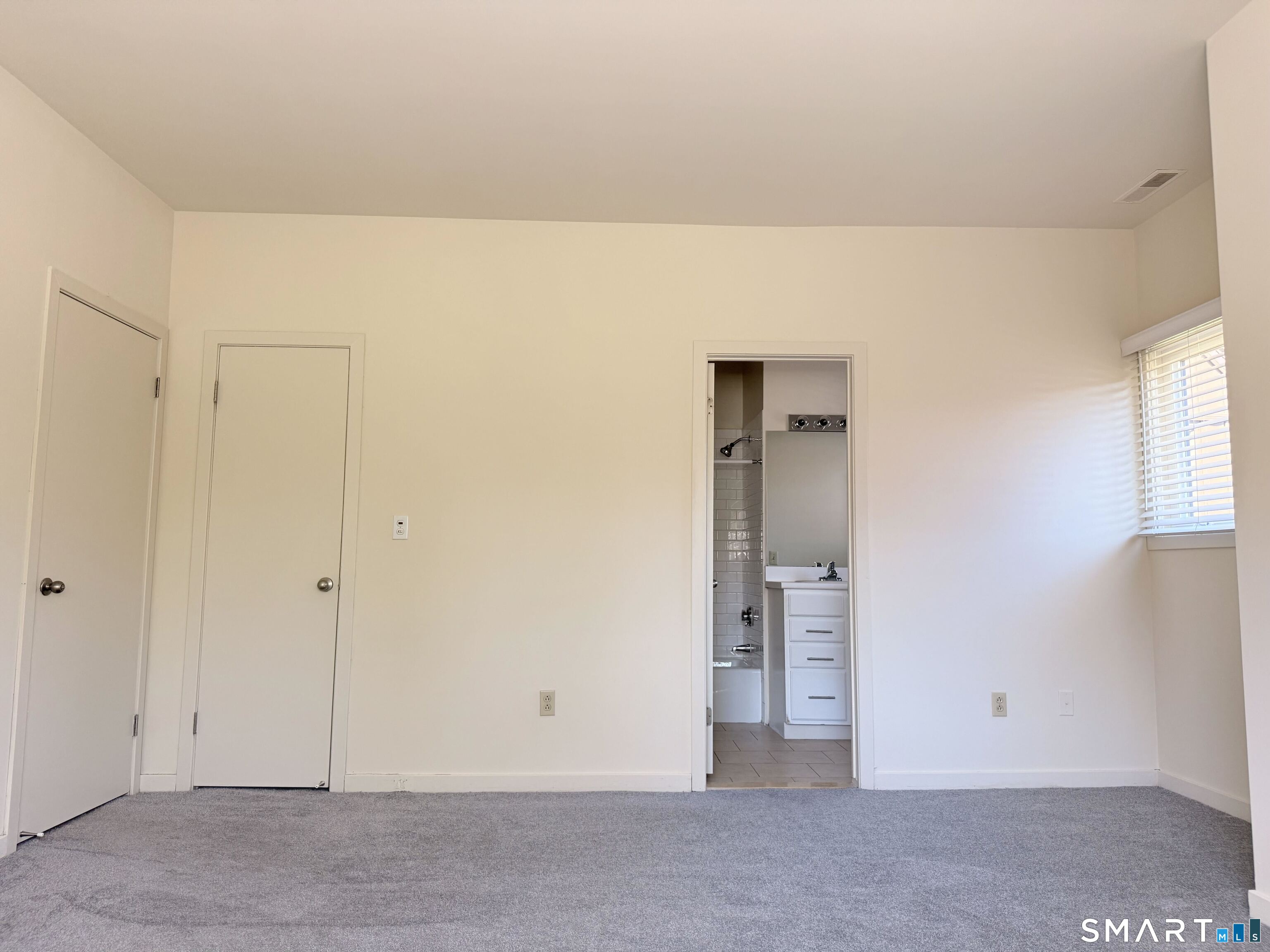 106 Montoya Drive Branford CT 06405