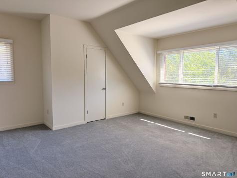 106 Montoya Drive Branford CT 06405