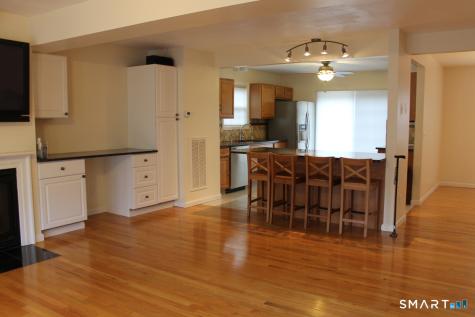 69 Dannys Way Wallingford CT 06492
