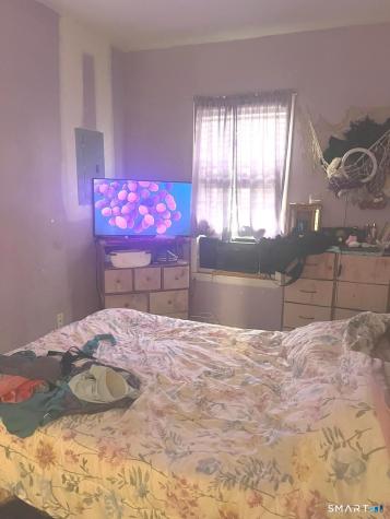 324 Naugatuck Avenue Milford CT 06460
