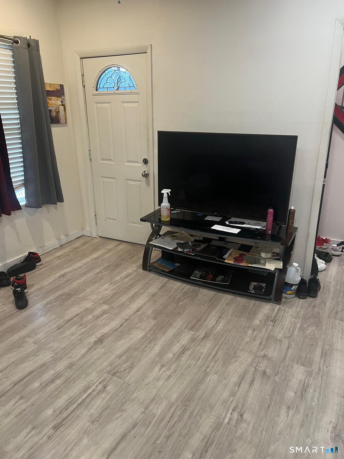 324 Naugatuck Avenue Milford CT 06460