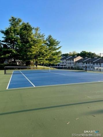27 Crows Nest Lane Danbury CT 06810