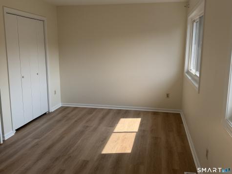 27 Crows Nest Lane Danbury CT 06810