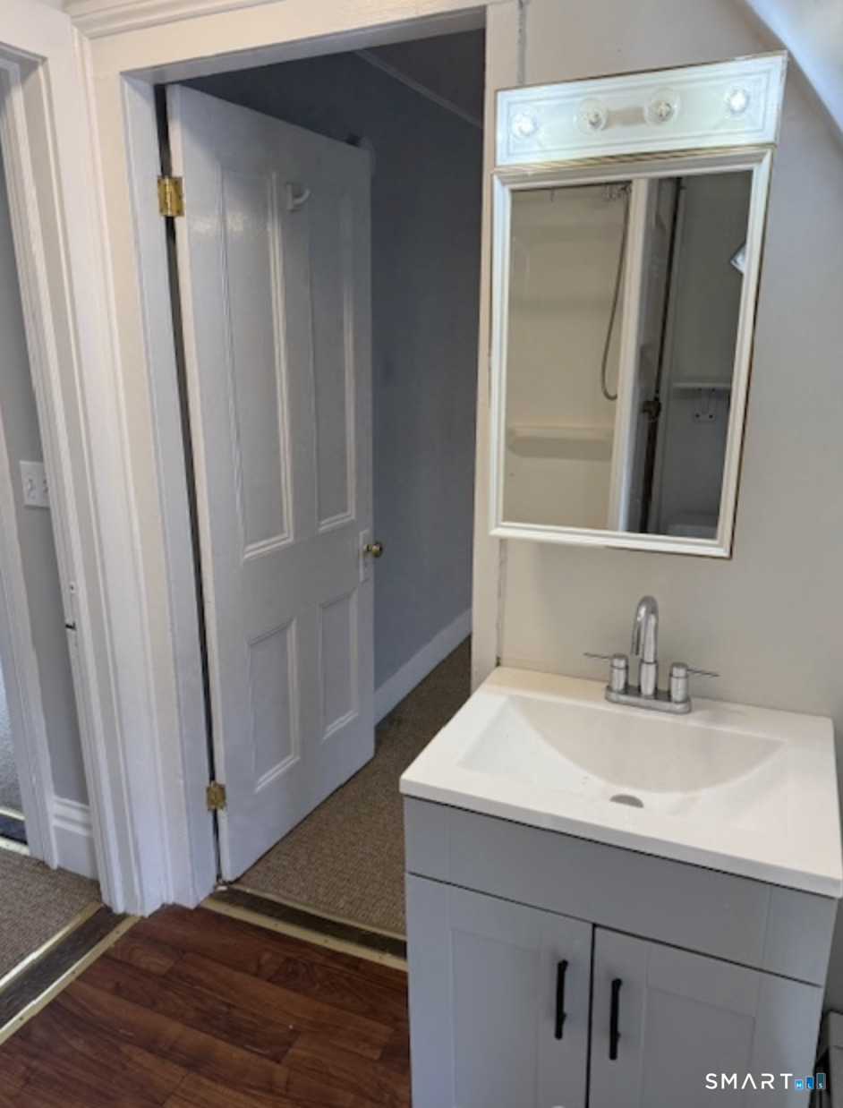 21 Broadway Avenue Stonington CT 06378